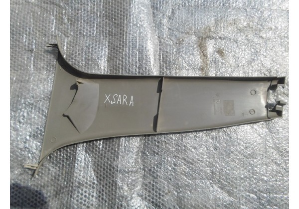накладка стійки,нижня права Xsara Picasso,1.8b,9630266377